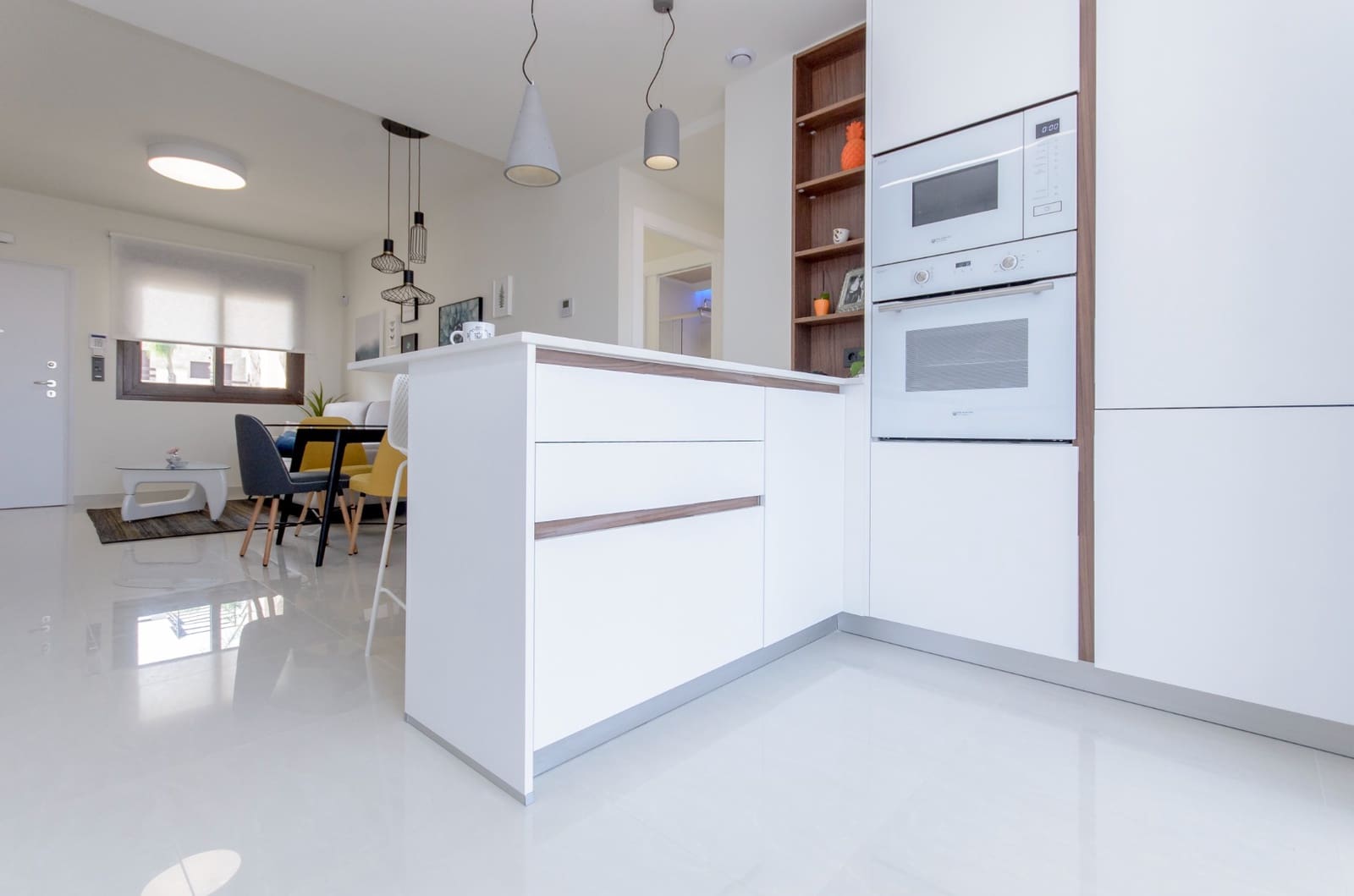 3 sypialnia Apartament na sprzedaż w Torrevieja z basenem - 290 000 € (Ref: 6770567)