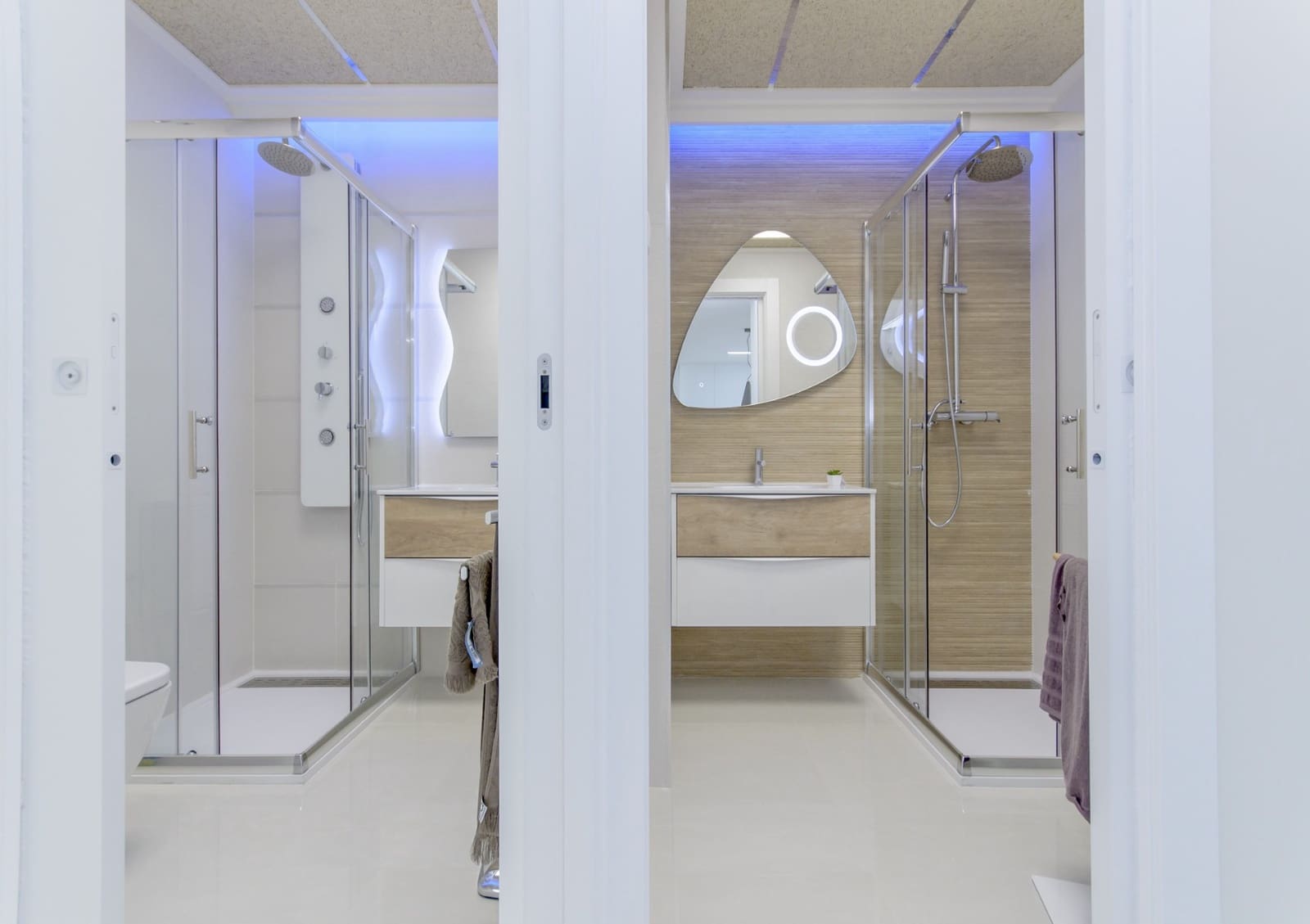 3 sypialnia Penthouse na sprzedaż w Torrevieja z basenem - 325 000 € (Ref: 6770569)