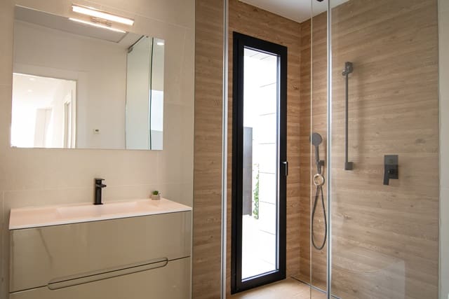 3 sypialnia Willa na sprzedaż w Los Montesinos z basenem garażem - 499 000 € (Ref: 6781686)