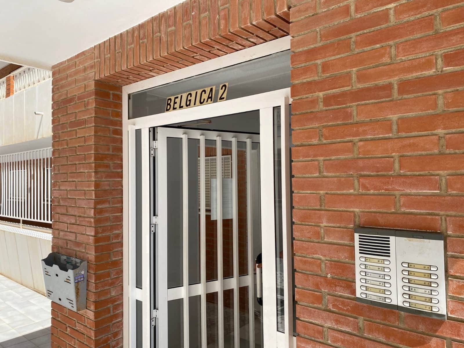 2 Zimmer Apartment zu verkaufen in Punta Prima mit Pool - 217.500 € (Ref: 6959452)