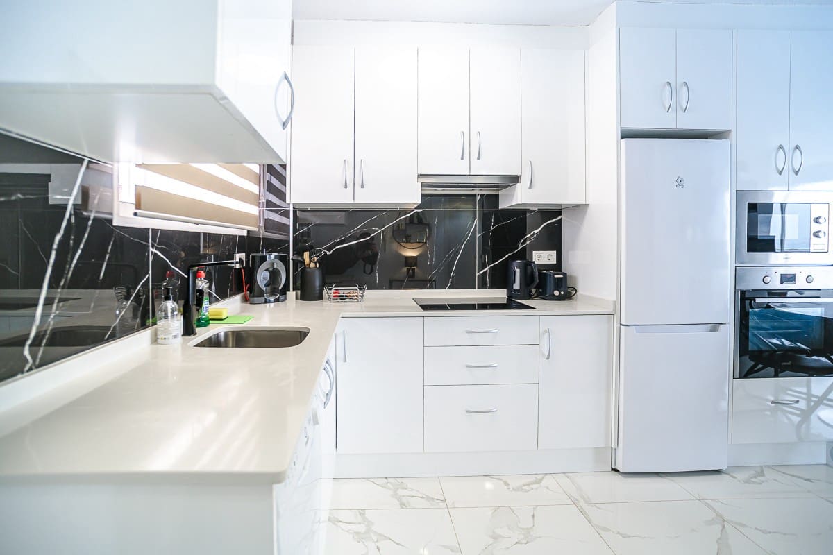 2 bedroom Apartment for sale in Punta Prima with pool - € 217,500 (Ref: 6959452)