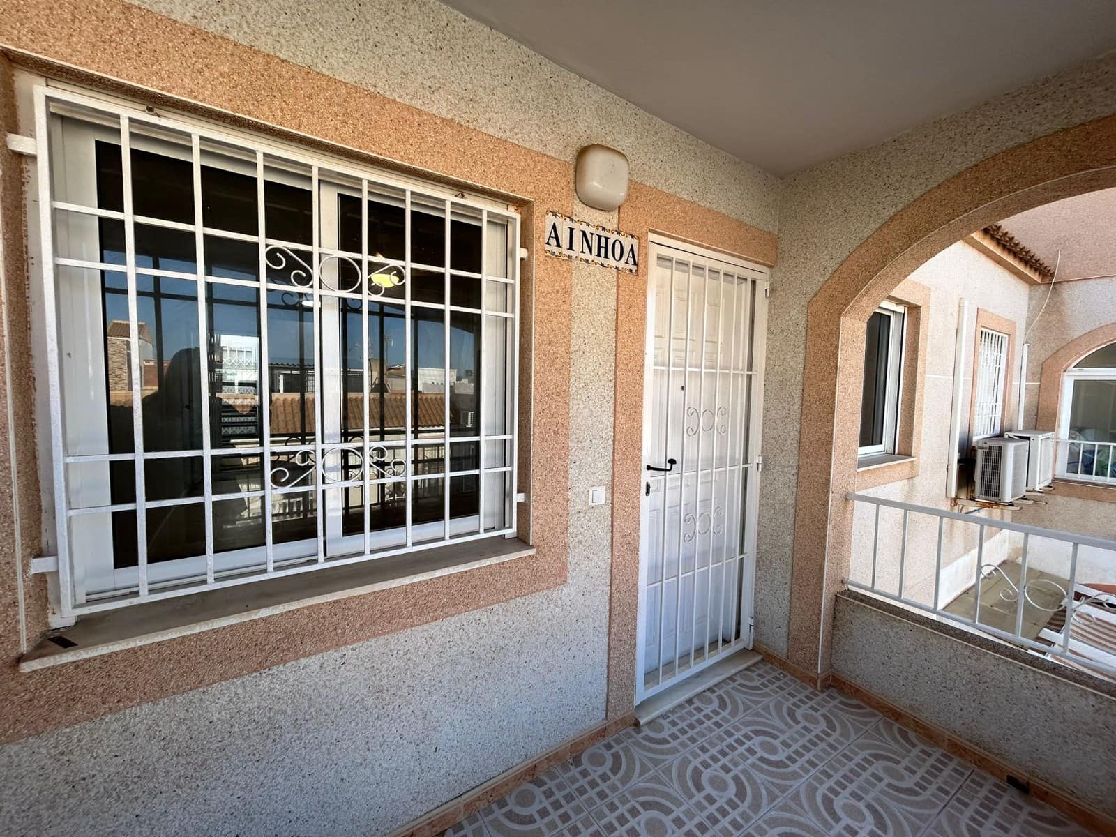 2 bedroom Apartment for sale in Torrevieja with pool € 124,000 (Ref