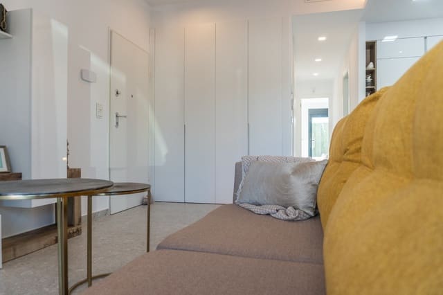 3 chambre Penthouse à vendre à Los Balcones - Los Altos, Torrevieja avec piscine garage - 299 900 € (Ref: 7843815)