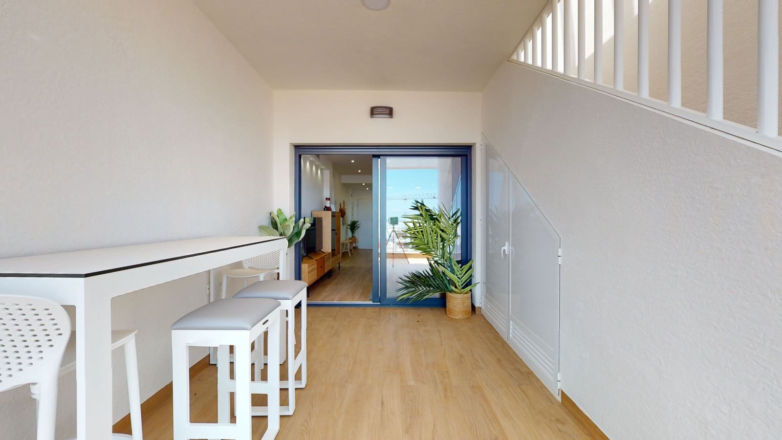 2 sypialnia Penthouse na sprzedaż w Torrevieja z basenem garażem - 319 900 € (Ref: 7843819)