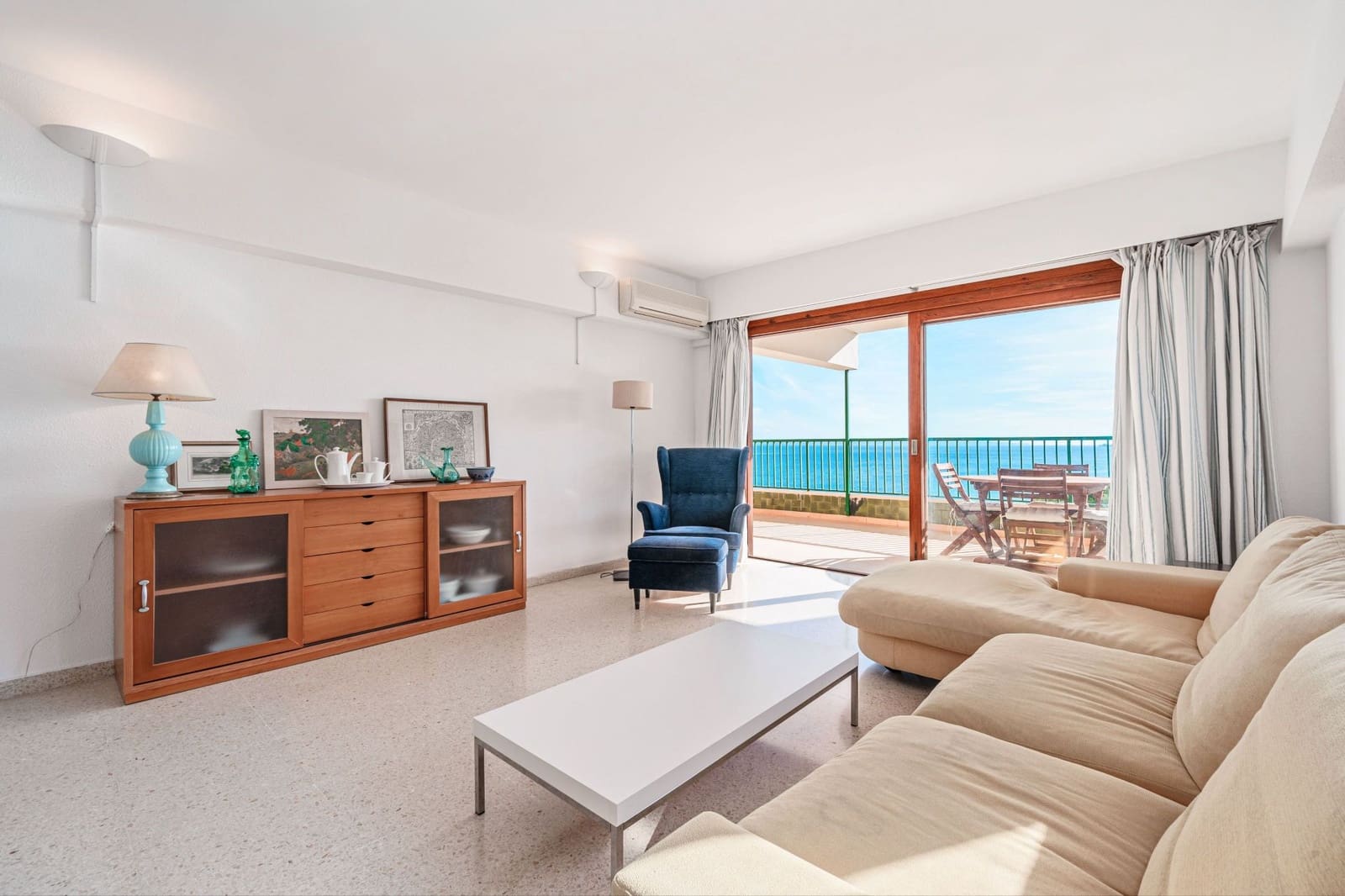 2 bedroom Apartment for sale in Palmanova, Calvià with pool € 920,000