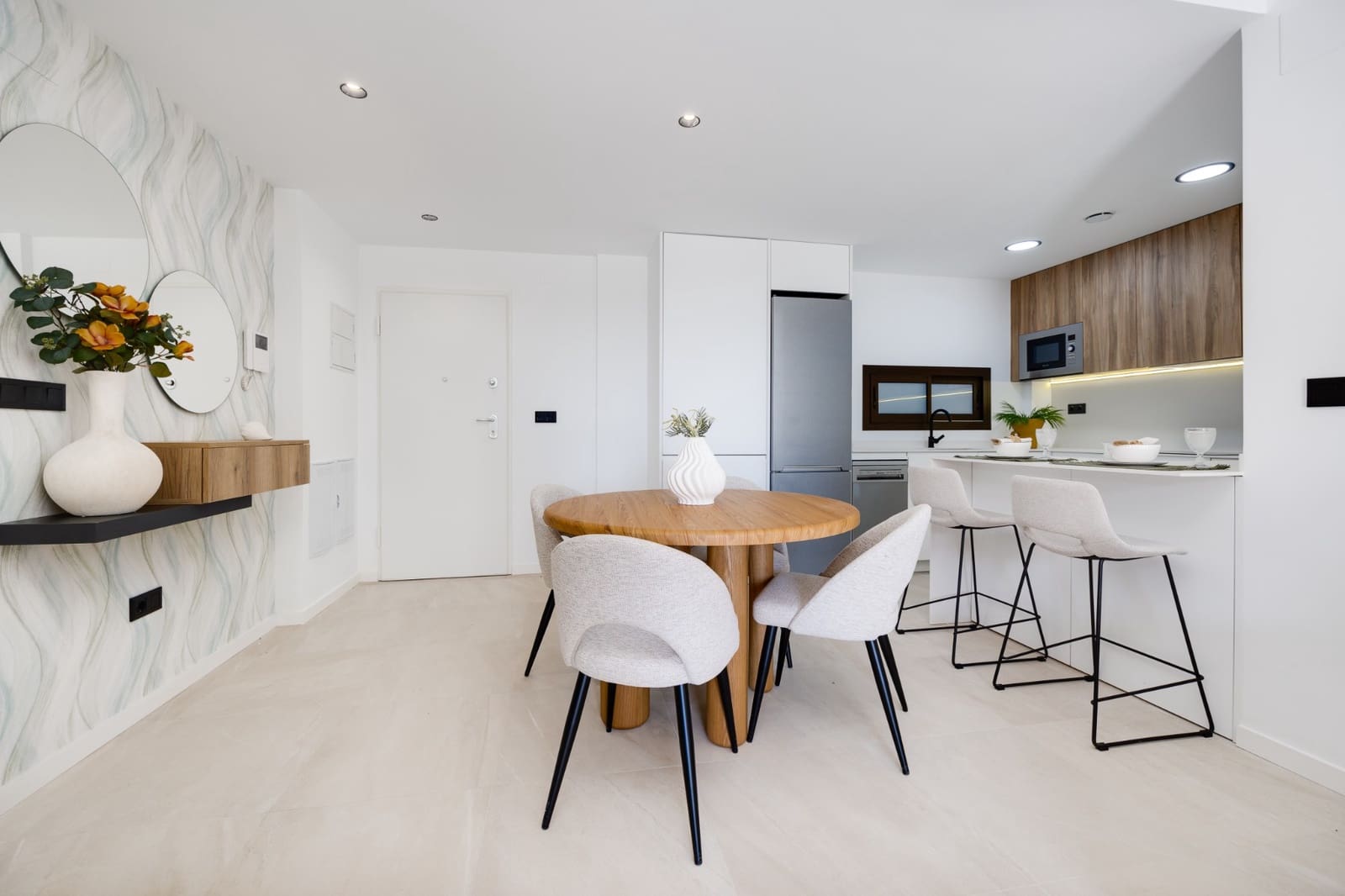 2 Zimmer Apartment zu verkaufen in Los Alcazares mit Pool Garage - 265.000 € (Ref: 8299632)