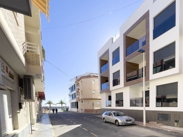 2 makuuhuone Huoneisto vuokrattavana paikassa Lo Pagan, San Pedro del Pinatar mukana uima-altaan 
autotalli - 1 150 € (Ref: 8408590)