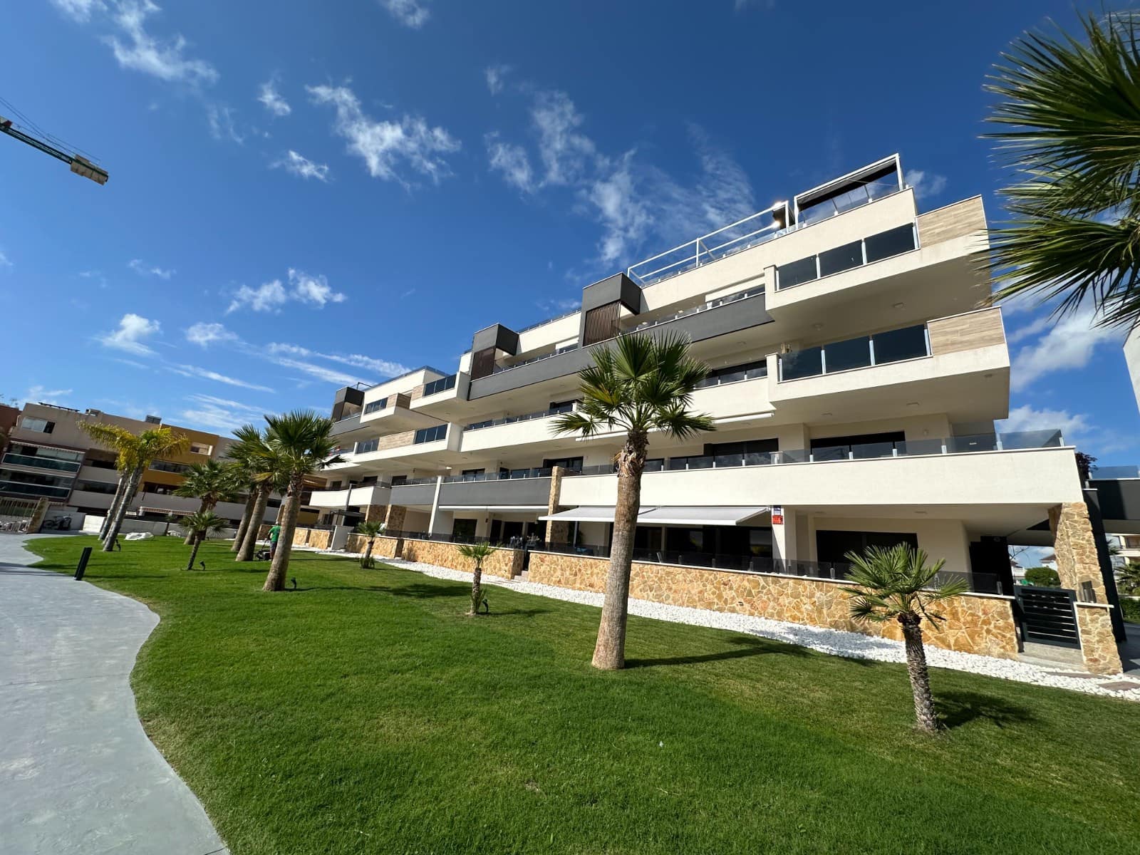 2 soveværelse Penthouse til salg i Playa Flamenca med swimmingpool garage - € 595.000 (Ref: 8537640)