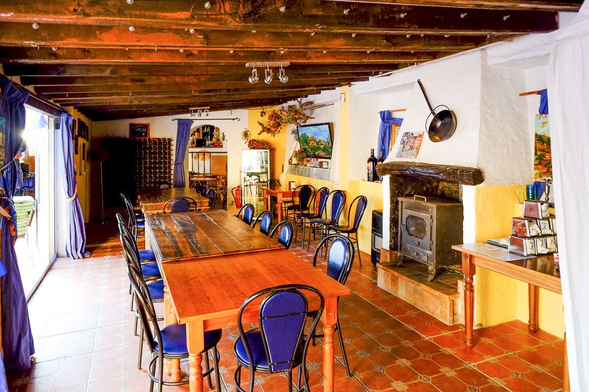 6 soveværelse Erhverv til salg i Hondon de las Nieves med swimmingpool - € 850.000 (Ref: 8754487)