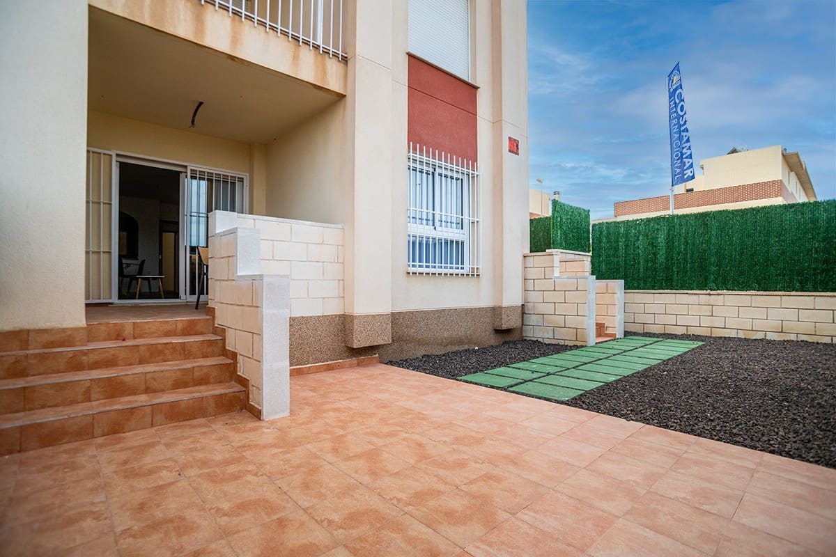 1 sypialnia Apartament na sprzedaż w Orihuela Costa z basenem - 129 500 € (Ref: 8820801)