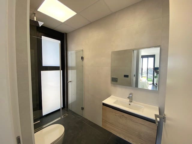 3 sypialnia Willa na sprzedaż w Los Balcones z basenem garażem - 649 000 € (Ref: 8837520)