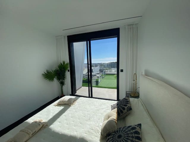 3 sypialnia Willa na sprzedaż w Los Balcones z basenem garażem - 649 000 € (Ref: 8837520)