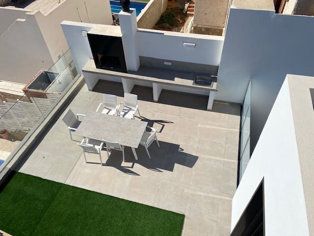 3 sypialnia Willa na sprzedaż w Los Balcones z basenem garażem - 649 000 € (Ref: 8837520)