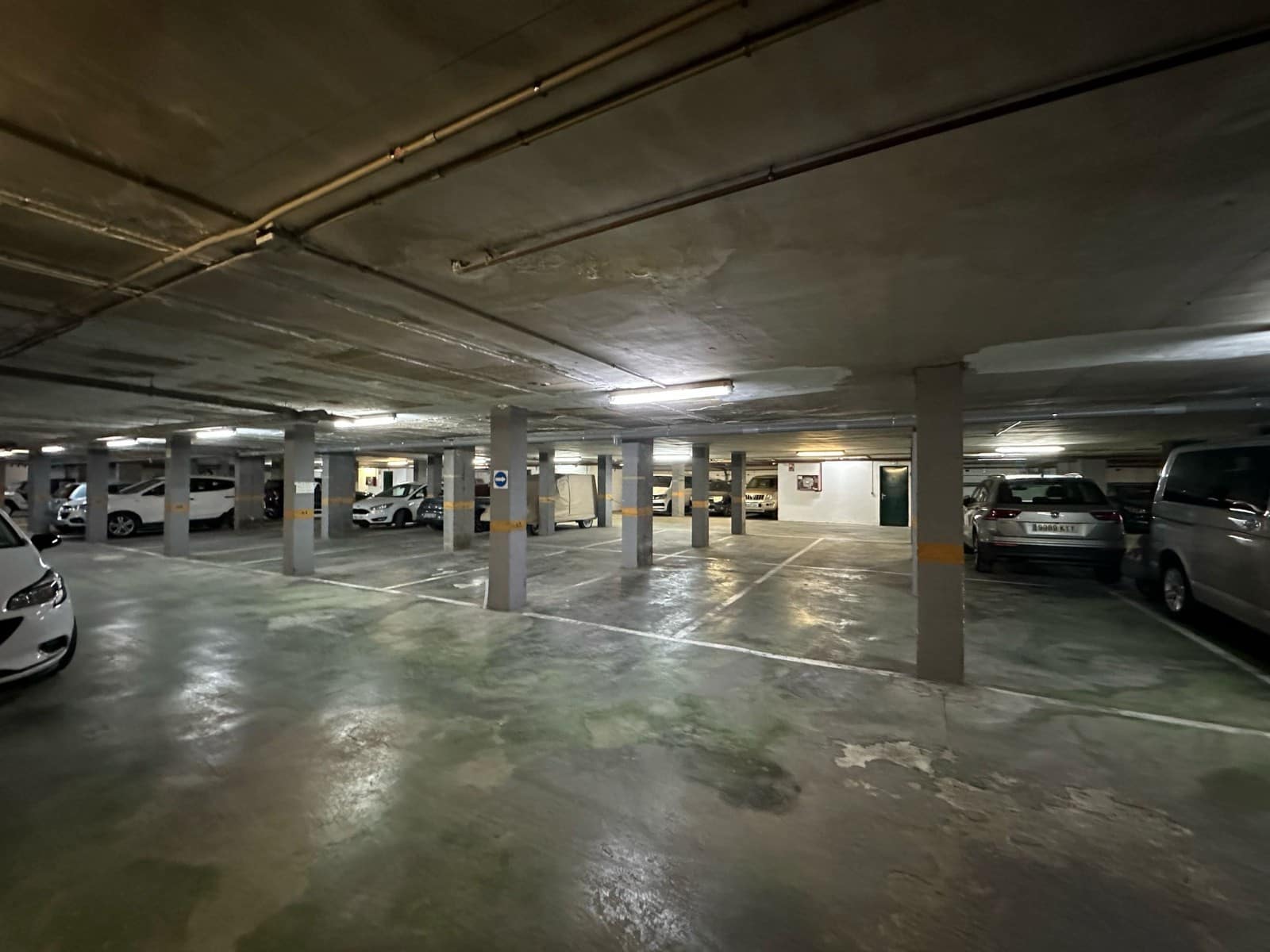 Garage te koop in Puerto de Andratx - € 62.000 (Ref: 8880596)