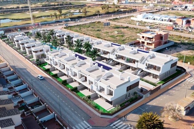 3 sypialnia Willa na sprzedaż w Centro, Los Alcázares z basenem garażem - 429 000 € (Ref: 9127137)