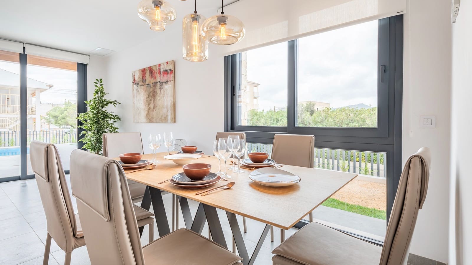 3 soveværelse Semi-Rækkehus til salg i Cala Ratjada med swimmingpool - € 875.000 (Ref: 9237938)