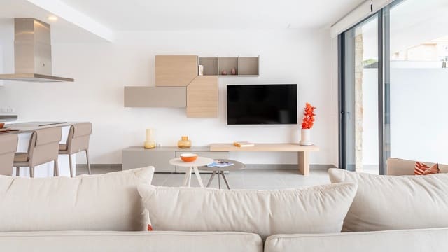 Pareado de 3 habitaciones en Cala Ratjada, Capdepera en venta con piscina - 875.000 € (Ref: 9237938)