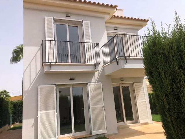 2 slaapkamer Villa te koop in Campos met zwembad - € 695.000 (Ref: 9237944)