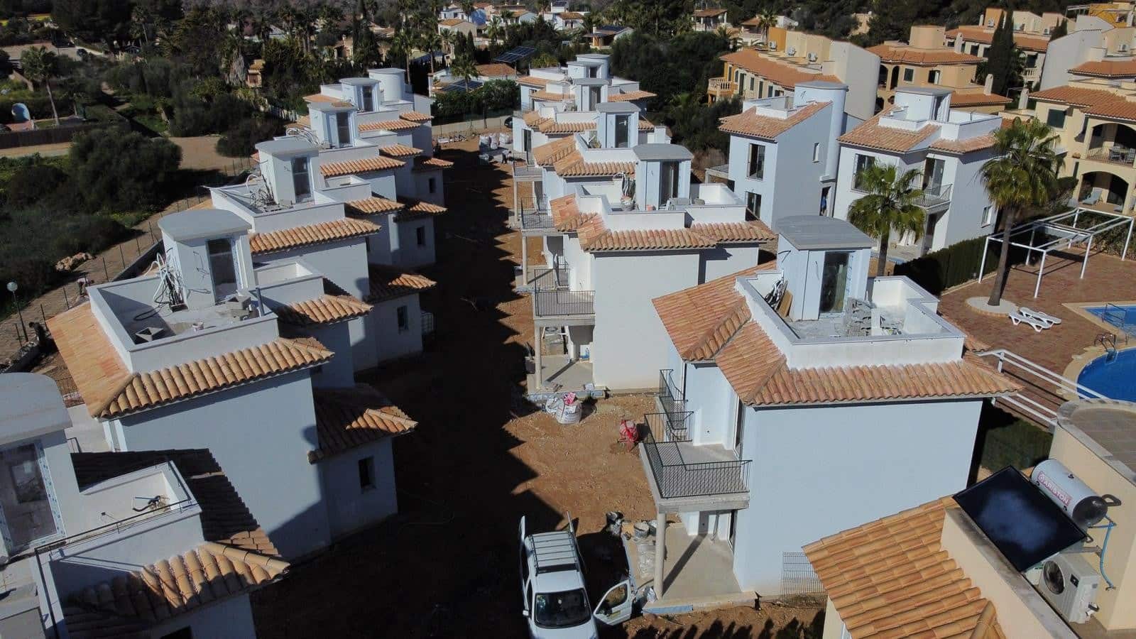 2 slaapkamer Villa te koop in Campos met zwembad - € 695.000 (Ref: 9237944)