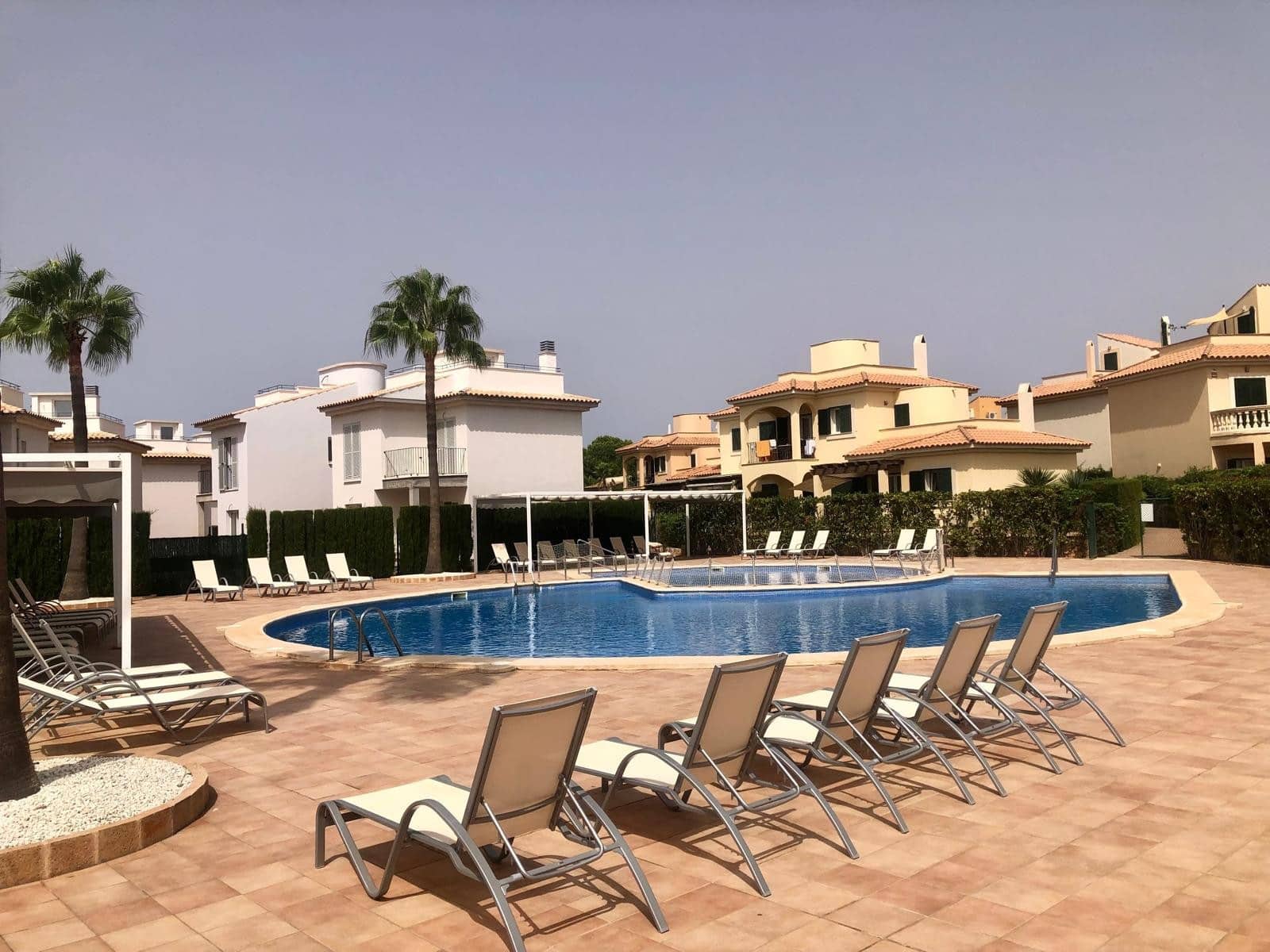 2 slaapkamer Villa te koop in Campos met zwembad - € 695.000 (Ref: 9237944)