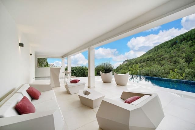 5 slaapkamer Villa te koop in Son Vida, Palma de Mallorca met zwembad garage - € 4.950.000 (Ref: 9247889)