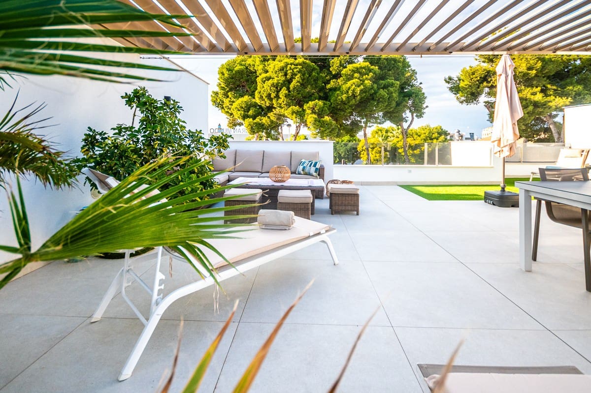 3 bedroom Penthouse for sale in San Pedro del Pinatar with pool - € 355,000 (Ref: 9407820)