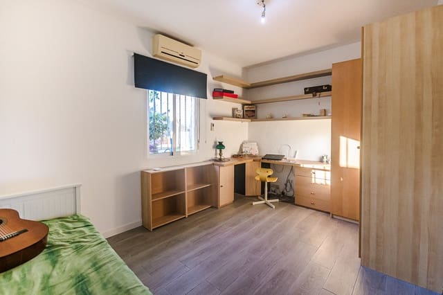 4 soverom Villa til salgs i Benferri - € 250 000 (Ref: 9422076)