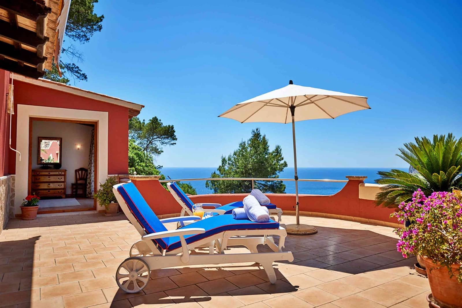 4 slaapkamer Villa te koop in Puerto de Andratx met zwembad garage - € 3.200.000 (Ref: 9436331)