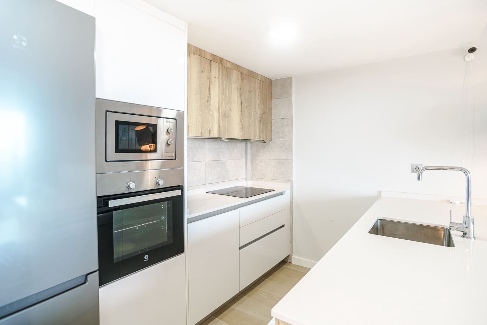 2 slaapkamer Appartement te koop in Mar de Cristal met zwembad garage - € 289.000 (Ref: 9563996)