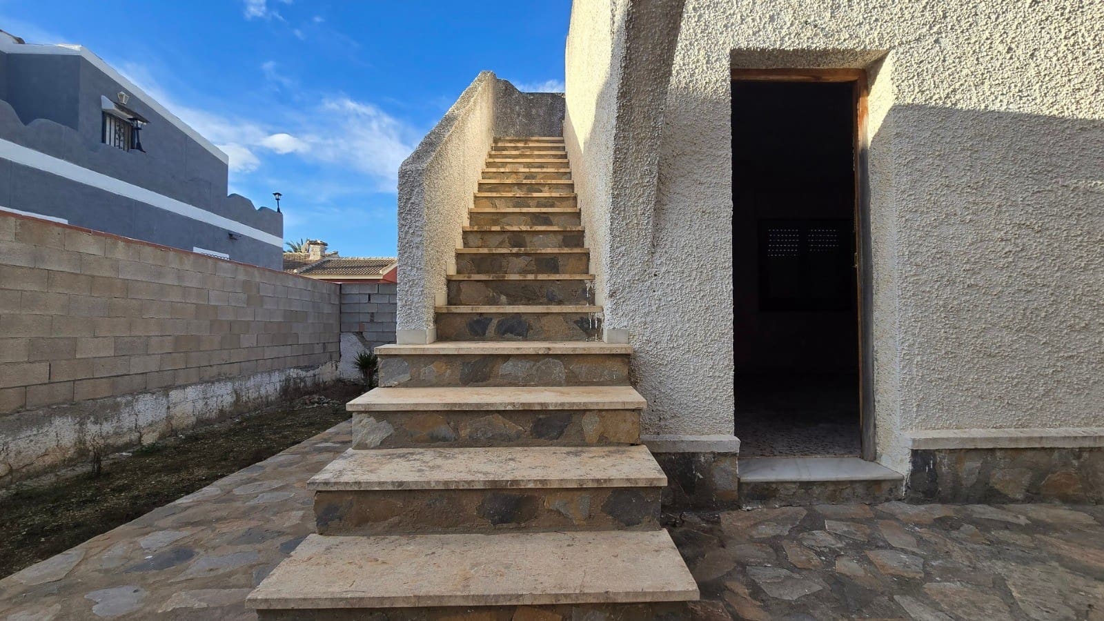 3 bedroom Villa for sale in El Chaparral with garage - € 330,000 (Ref: 9569504)