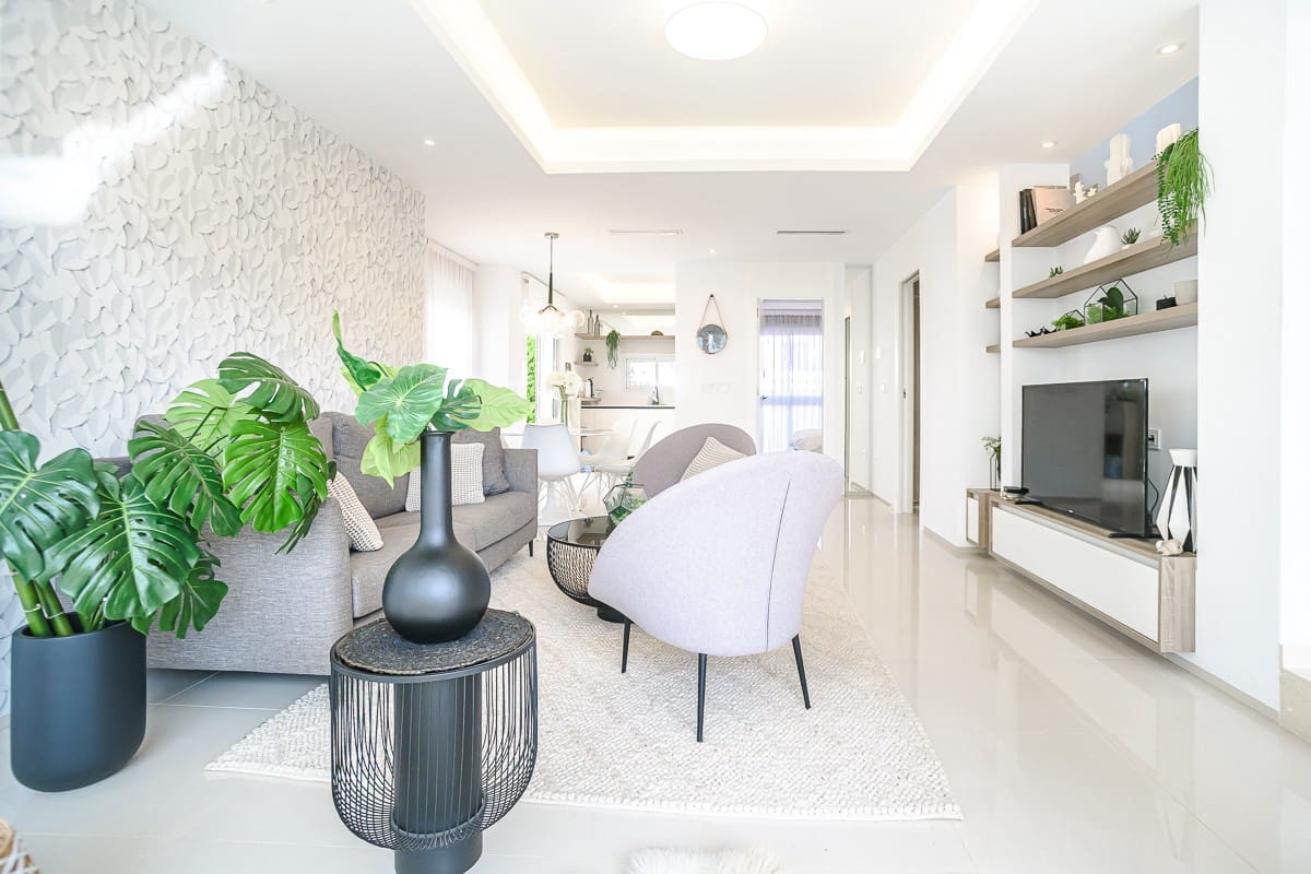 3 bedroom Villa for sale in Ciudad Quesada with pool - € 405,000 (Ref: 9614589)