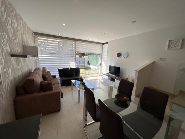 3 makuuhuone Huvila myytävänä paikassa Lo Pagan, San Pedro del Pinatar mukana uima-altaan - 357 000 € (Ref: 9681432)