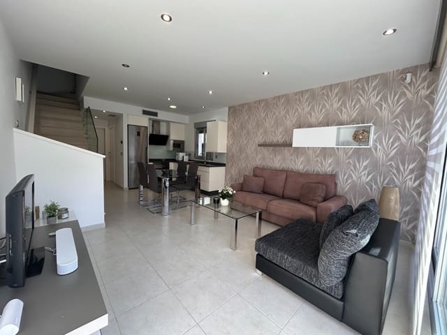 3 makuuhuone Huvila myytävänä paikassa Lo Pagan, San Pedro del Pinatar mukana uima-altaan - 357 000 € (Ref: 9681432)