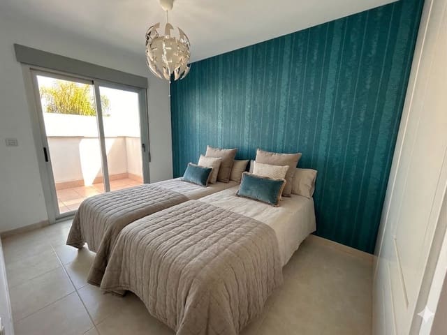 3 makuuhuone Huvila myytävänä paikassa Lo Pagan, San Pedro del Pinatar mukana uima-altaan - 357 000 € (Ref: 9681432)