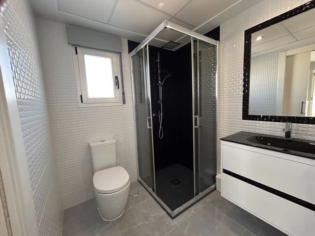 3 makuuhuone Huvila myytävänä paikassa Lo Pagan, San Pedro del Pinatar mukana uima-altaan - 357 000 € (Ref: 9681432)