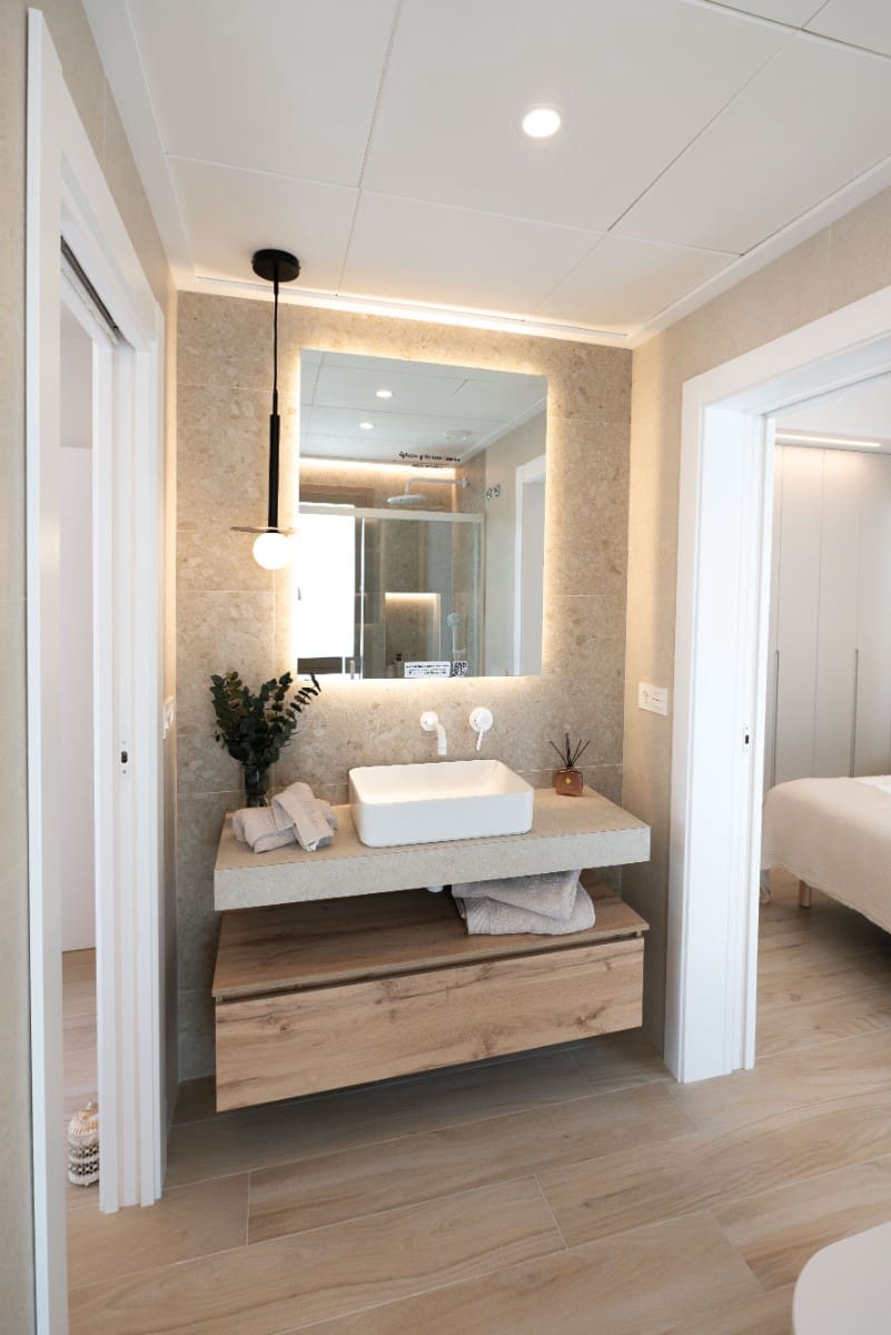 3 bedroom Villa for sale in Los Alcazares with pool - € 439,000 (Ref: 9714110)