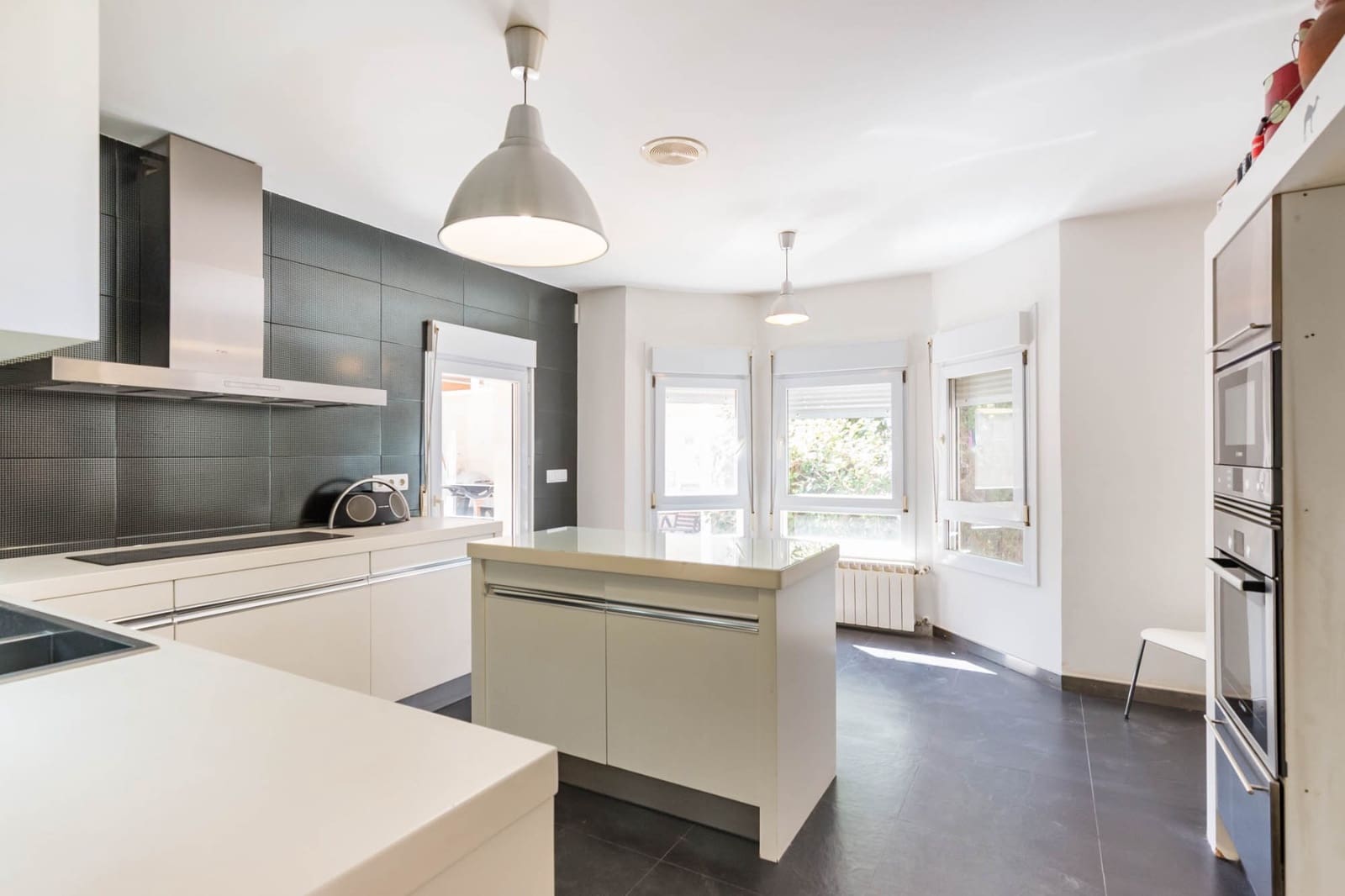 Chalet de 4 habitaciones en Altorreal en venta con piscina garaje - 625.000 € (Ref: 9737139)