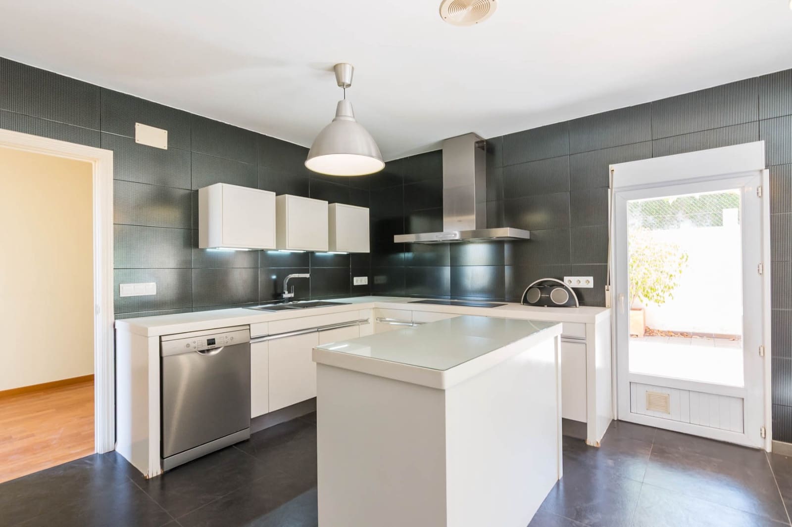 Chalet de 4 habitaciones en Altorreal en venta con piscina garaje - 625.000 € (Ref: 9737139)