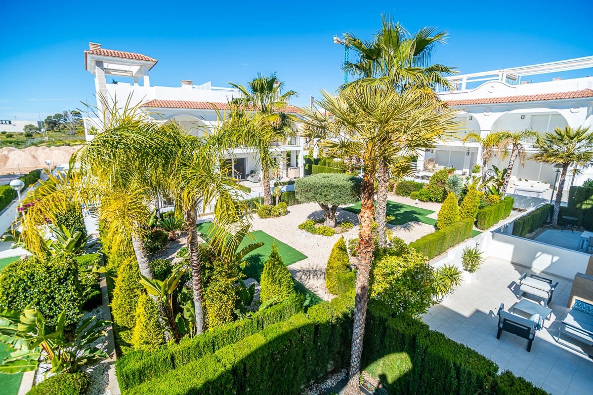 3 camera da letto Villa in vendita in Ciudad Quesada con piscina - 390.000 € (Rif: 9750935)