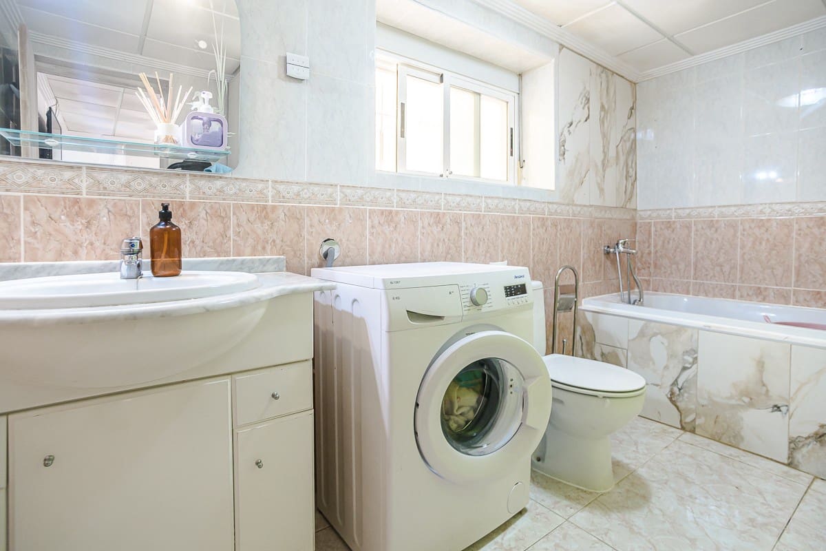 3 soveværelse Villa til salg i San Fulgencio med swimmingpool garage - € 309.999 (Ref: 9753634)