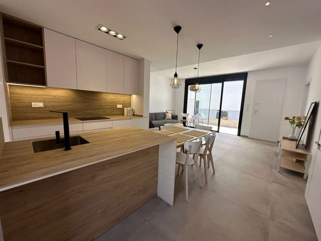 3 slaapkamer Penthouse te koop in Lo Pagan, San Pedro del Pinatar met zwembad - € 325.000 (Ref: 9771874)