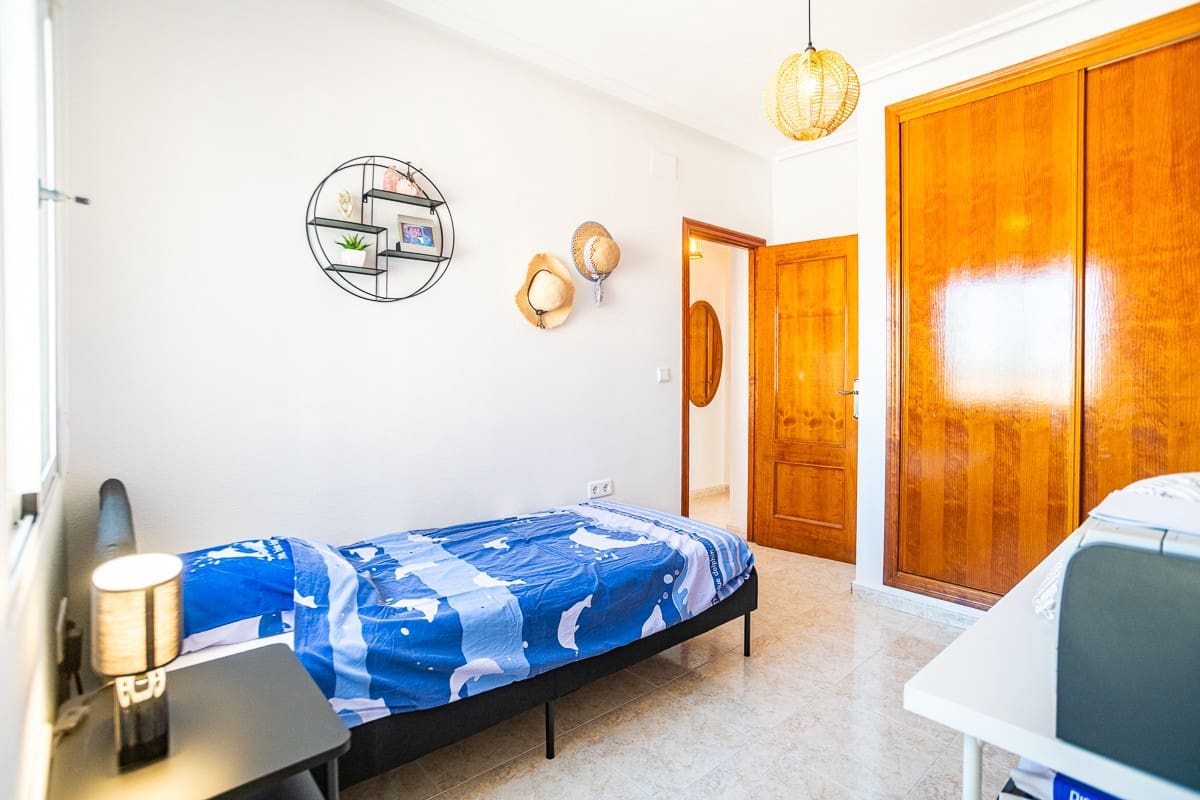 4 soveværelse Villa til salg i Catral med swimmingpool - € 380.000 (Ref: 9773463)