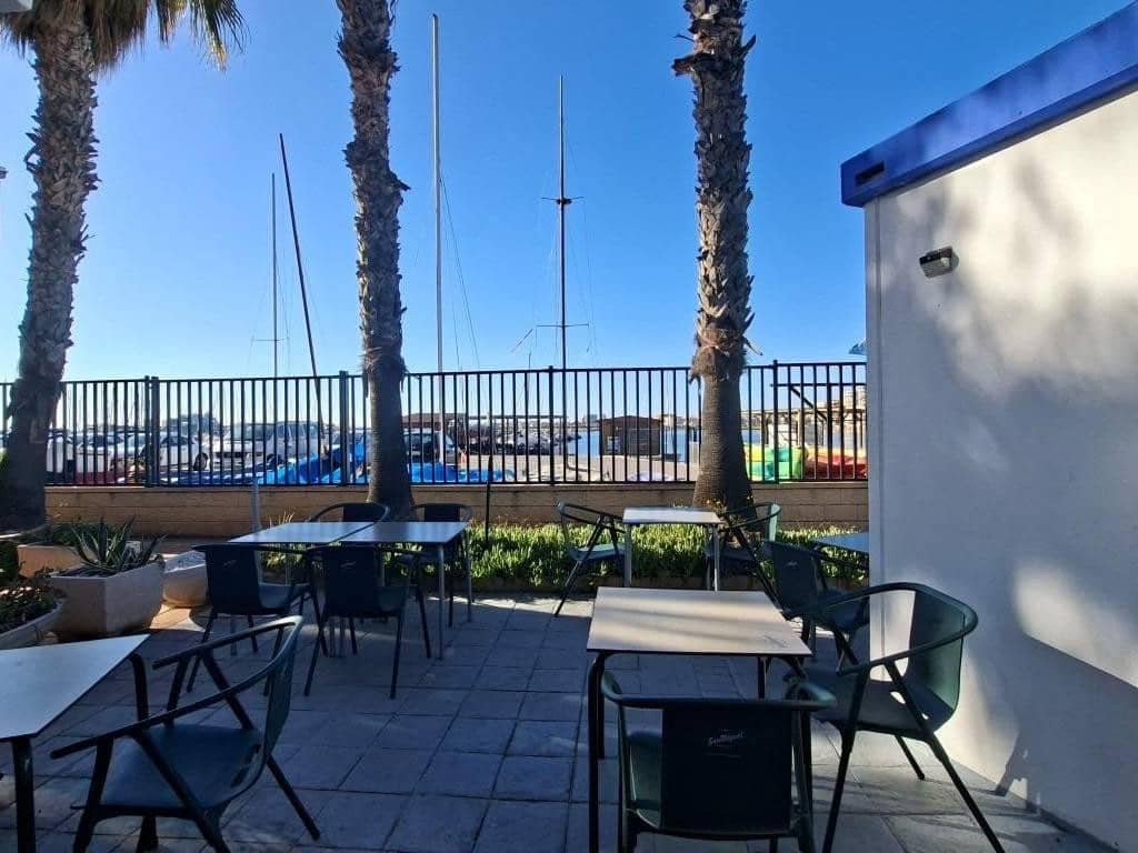 Komercyjne na sprzedaż w Torrevieja - 35 000 € (Ref: 9778460)