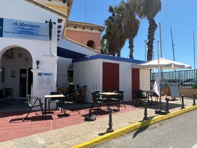 Kommersiell til salgs i Puerto Deportivo, Torrevieja - € 35 000 (Ref: 9778460)