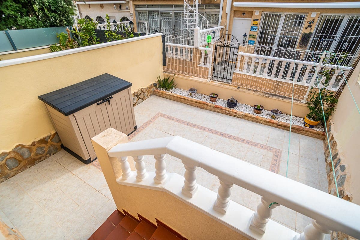2 Zimmer Apartment zu verkaufen in Orihuela Costa mit Pool - 189.500 € (Ref: 9831597)