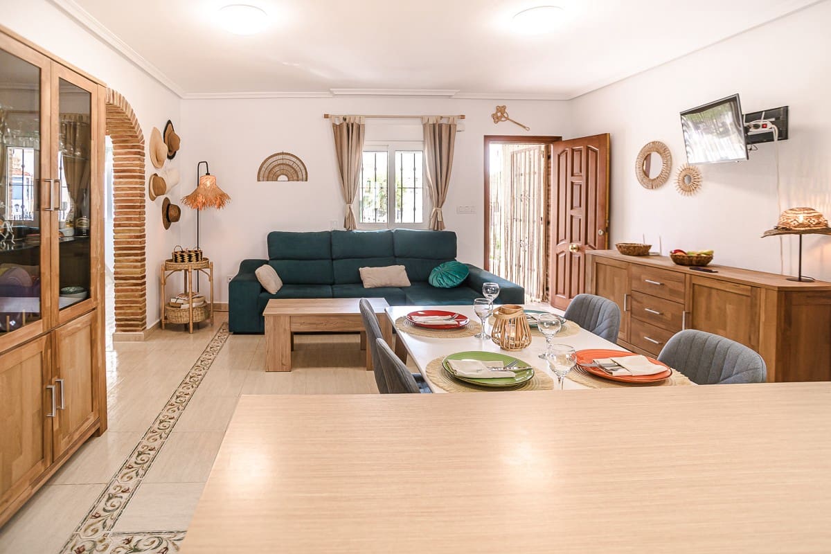 2 Zimmer Apartment zu verkaufen in Orihuela Costa mit Pool - 189.500 € (Ref: 9831597)