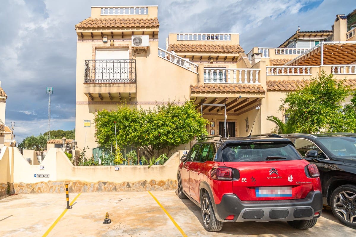 2 Zimmer Apartment zu verkaufen in Orihuela Costa mit Pool - 189.500 € (Ref: 9831597)