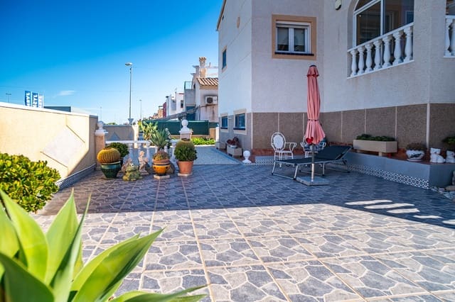 2 sypialnia Willa na sprzedaż w Los Altos z basenem garażem - 285 000 € (Ref: 9862367)