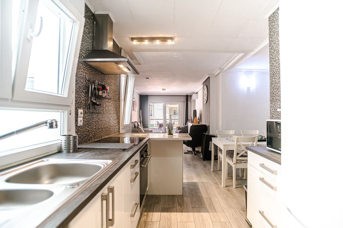 3 soverom Leilighet til salgs i Torrevieja - € 195 500 (Ref: 9869593)