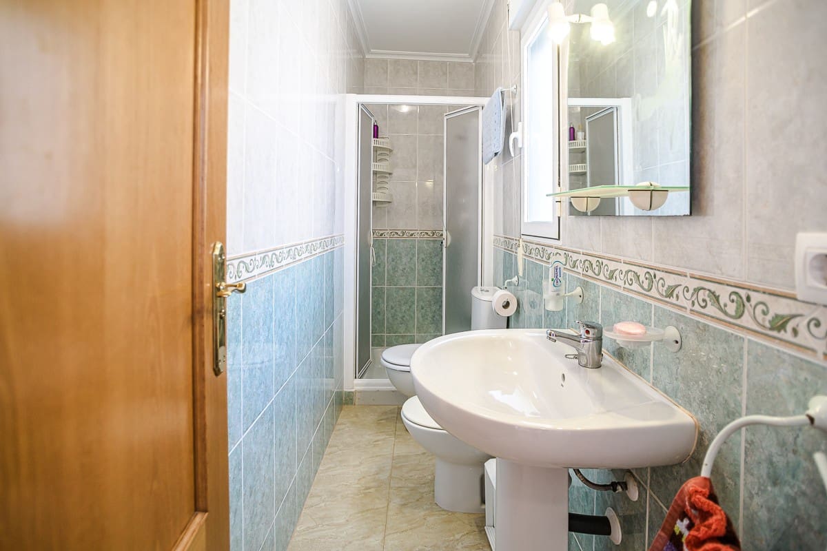 Casa de 2 habitaciones en El Carmoli en venta con piscina - 147.500 € (Ref: 9893248)